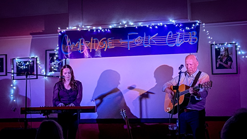 Louise Rogan (with Chris Rogan) - FolkMyLife